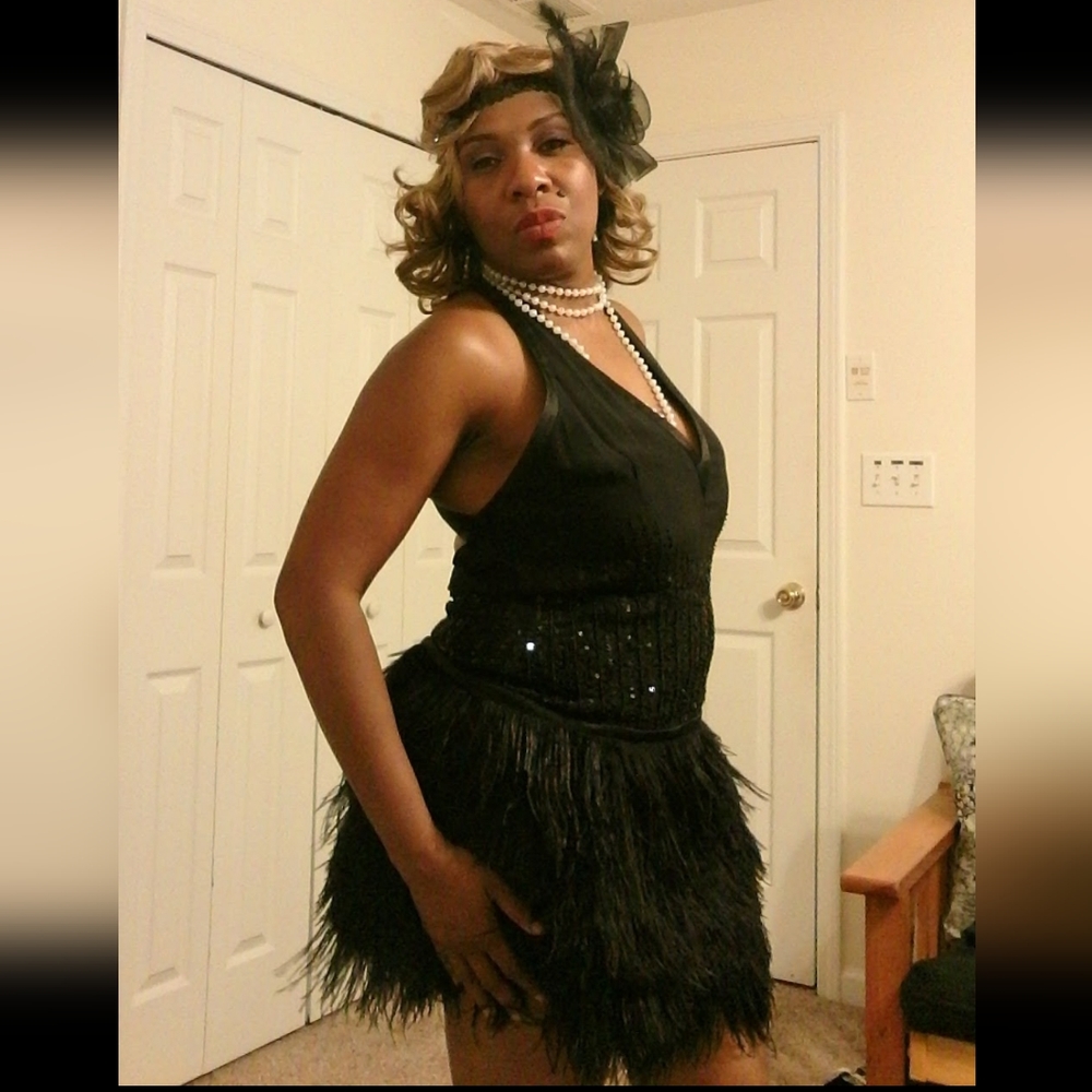 Bebe sequin feather party dress - Picture 10 of 14